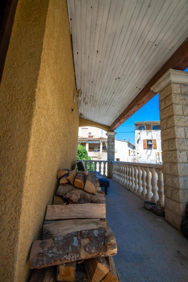 Villa Camin del Bosc Roquefort-des-Corbières Exterior foto